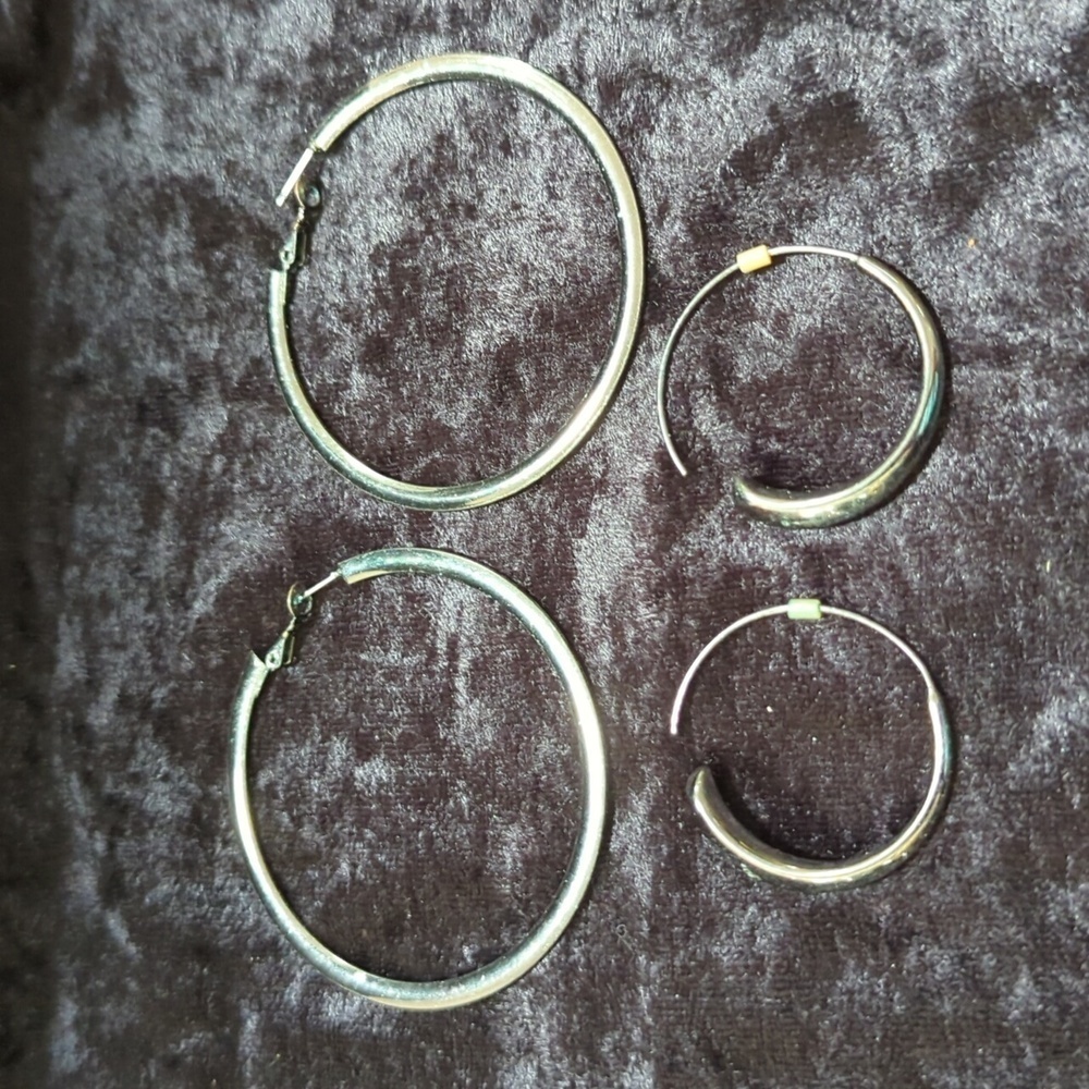 Unmarked Silver Tone Hematite Hoop Earrings - Set of 2 Small, Large